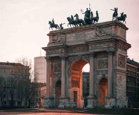 Under The Stars, City Life Milano, Corso Sempione Exterior foto
